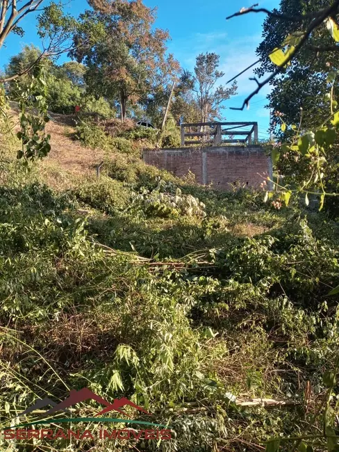 Foto 2 de Terreno / Lote à venda, 440m2 em Santa Corona, Caxias Do Sul - RS