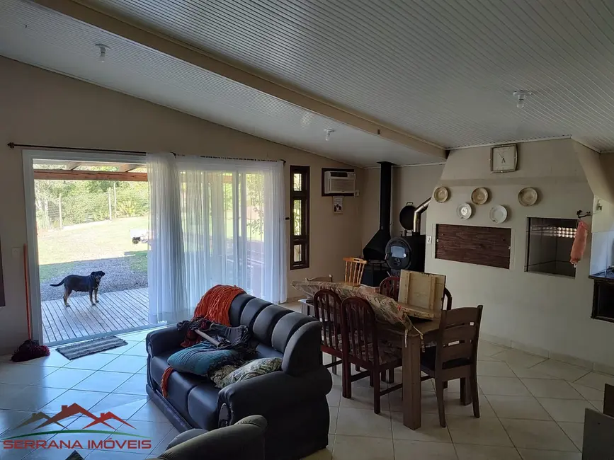 Foto 8 de Chácara com 3 quartos à venda, 200m2 em Nova Petropolis - RS