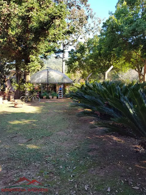 Foto 5 de Chácara com 3 quartos à venda, 200m2 em Nova Petropolis - RS