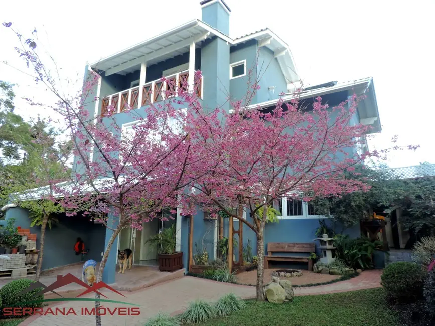 Foto 2 de Casa com 3 quartos à venda, 212m2 em Nova Petropolis - RS