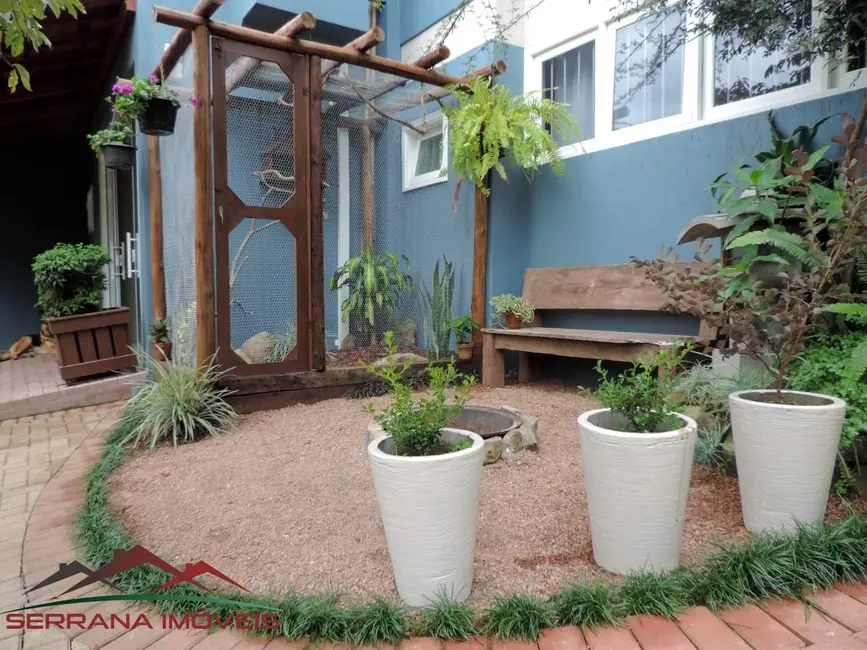 Foto 4 de Casa com 3 quartos à venda, 212m2 em Nova Petropolis - RS