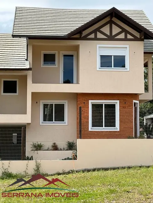 Foto 1 de Casa com 2 quartos à venda, 110m2 em Nova Petropolis - RS