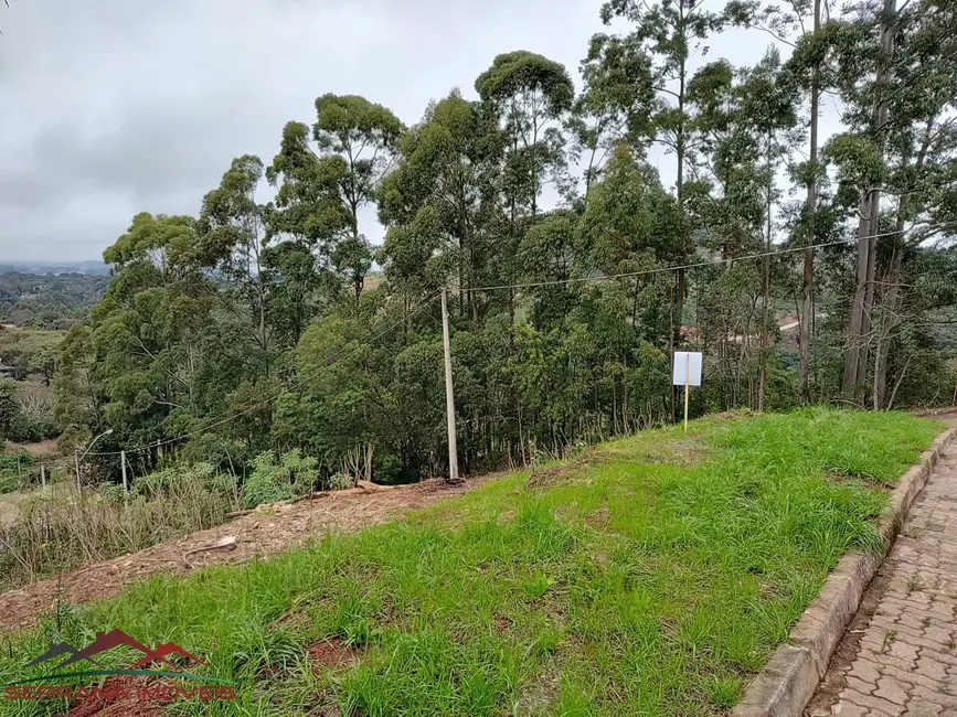 Foto 1 de Terreno / Lote à venda, 399m2 em Nova Petropolis - RS