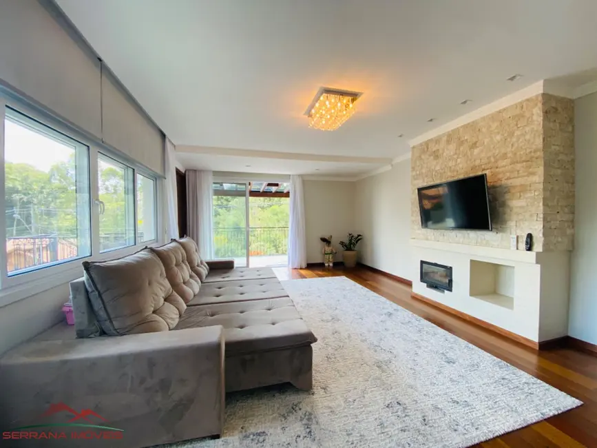 Foto 3 de Casa com 3 quartos à venda, 358m2 em Nova Petropolis - RS