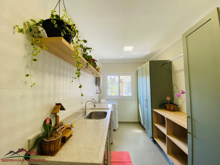 Foto 5 de Casa com 3 quartos à venda, 358m2 em Nova Petropolis - RS