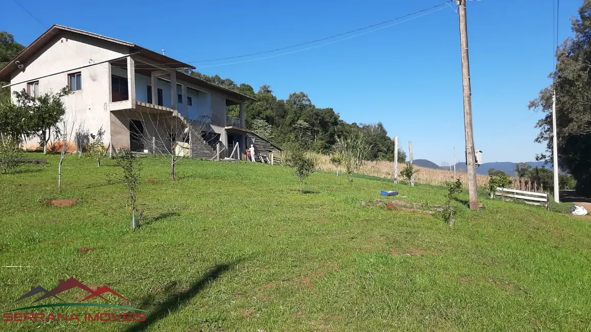Terreno / Lote à venda, 180m2 em Nova Petropolis - RS - imagem 5 Foto 5 de Terreno / Lote à venda, 180m2 em Nova Petropolis - RS
