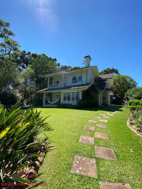 Foto 1 de Casa com 3 quartos à venda, 241m2 em Nova Petropolis - RS