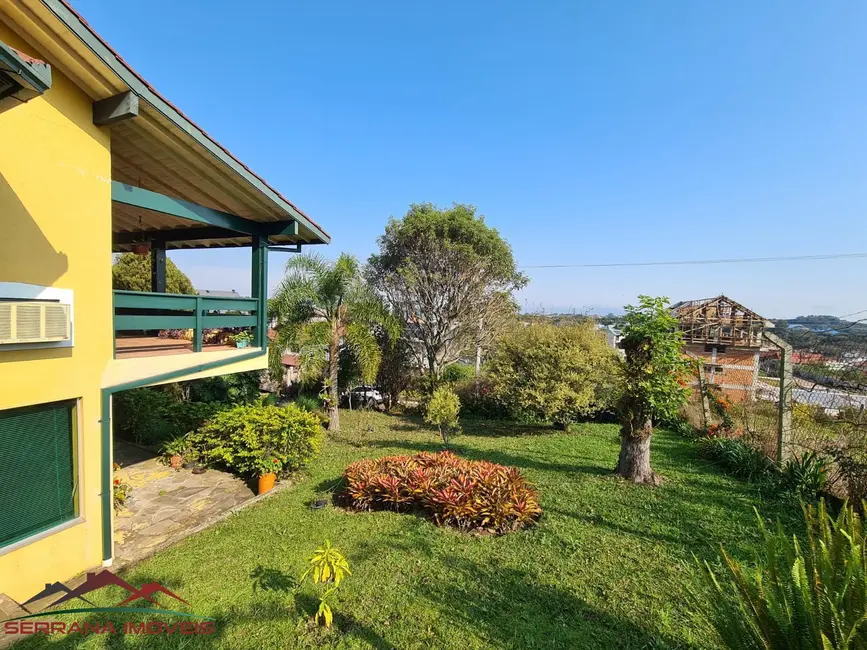 Foto 1 de Casa com 4 quartos à venda, 226m2 em Nova Petropolis - RS
