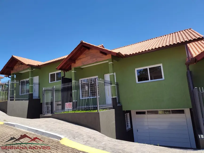 Foto 1 de Casa com 3 quartos à venda, 138m2 em Nova Petropolis - RS