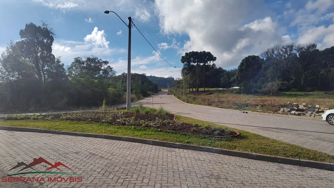 Foto 1 de Terreno / Lote à venda, 376m2 em Nova Petropolis - RS