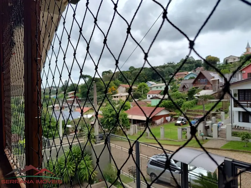 Casa com 4 quartos à venda, 180m2 em Nova Petropolis - RS - imagem 5 Foto 5 de Casa com 4 quartos à venda, 180m2 em Nova Petropolis - RS