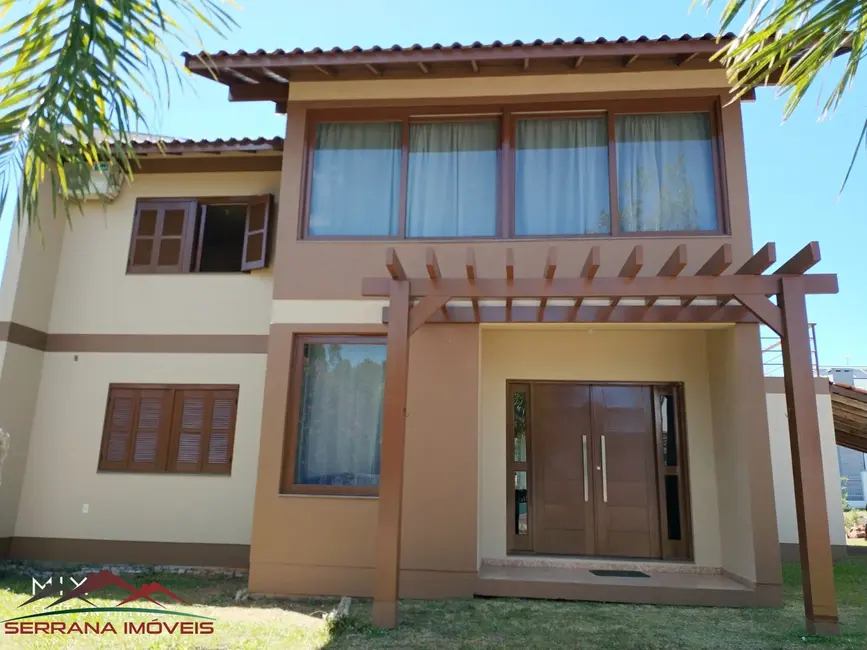 Foto 1 de Casa com 4 quartos à venda, 187m2 em Nova Petropolis - RS