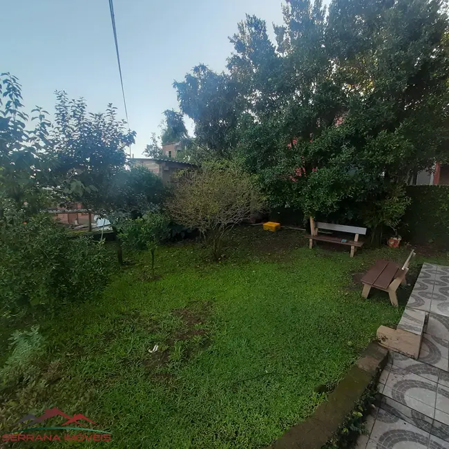 Casa com 3 quartos para alugar, 150m2 em Nova Petropolis - RS - imagem 5 Foto 5 de Casa com 3 quartos para alugar, 150m2 em Nova Petropolis - RS