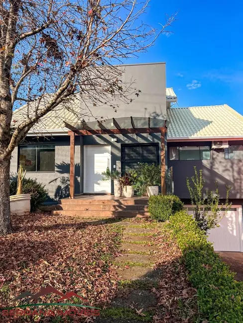 Casa com 2 quartos à venda, 268m2 em Nova Petropolis - RS - imagem 1 Foto 1 de Casa com 2 quartos à venda, 268m2 em Nova Petropolis - RS