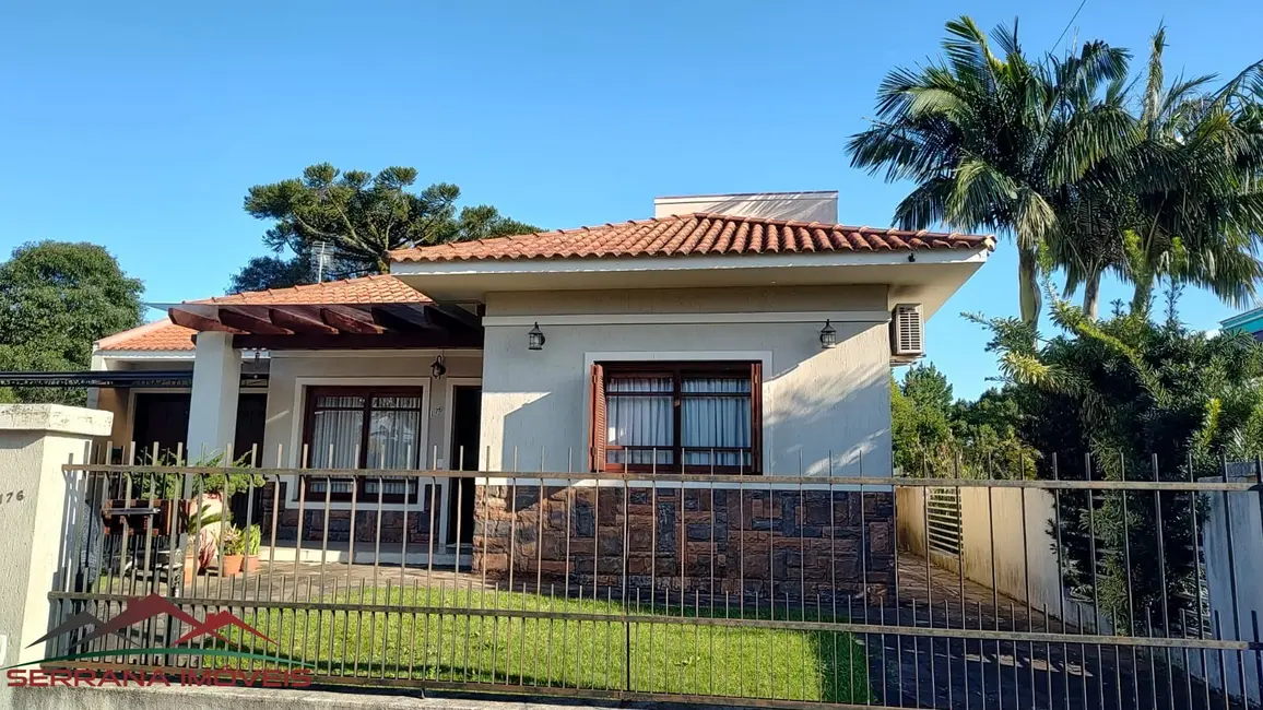Foto 2 de Casa com 3 quartos à venda, 179m2 em Nova Petropolis - RS