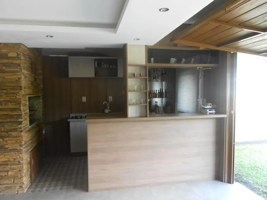 Casa com 2 quartos à venda, 135m2 em Nova Petropolis - RS - imagem 3 Foto 3 de Casa com 2 quartos à venda, 135m2 em Nova Petropolis - RS