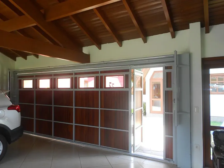 Foto 8 de Casa com 3 quartos à venda e para alugar, 212m2 em Picada Cafe - RS