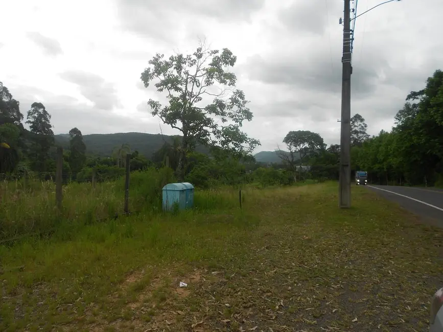 Terreno / Lote à venda, 2440m2 em Picada Cafe - RS - imagem 7 Foto 7 de Terreno / Lote à venda, 2440m2 em Picada Cafe - RS