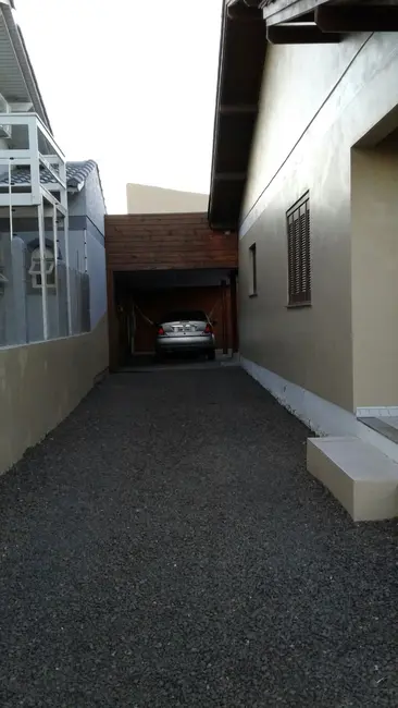 Casa com 3 quartos à venda, 112m2 em Tramandai - RS - imagem 7 Foto 7 de Casa com 3 quartos à venda, 112m2 em Tramandai - RS