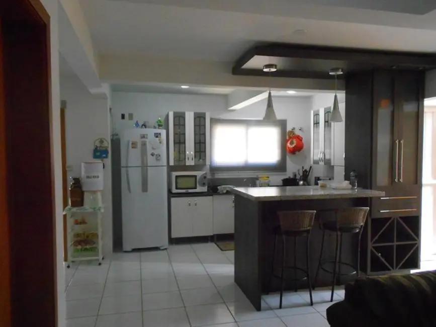 Casa com 3 quartos à venda, 210m2 em Nova Petropolis - RS - imagem 4 Foto 4 de Casa com 3 quartos à venda, 210m2 em Nova Petropolis - RS