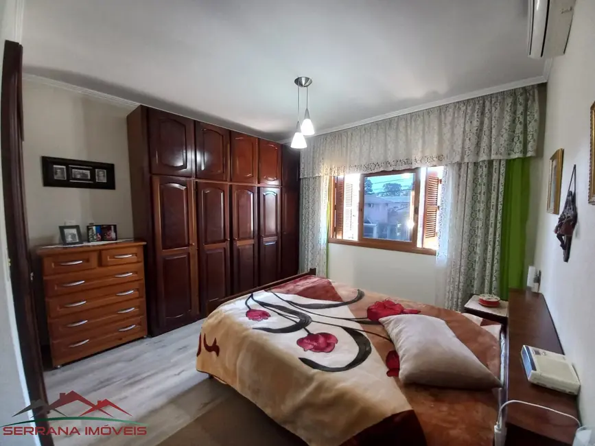 Foto 5 de Casa com 5 quartos à venda, 272m2 em Nova Petropolis - RS