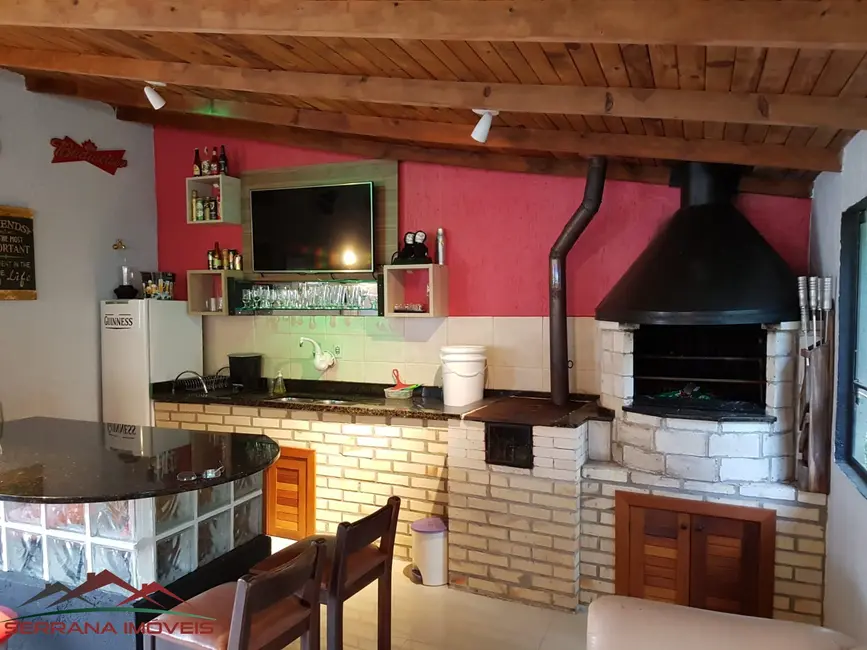 Casa com 5 quartos à venda, 450m2 em Nova Petropolis - RS - imagem 3 Foto 3 de Casa com 5 quartos à venda, 450m2 em Nova Petropolis - RS