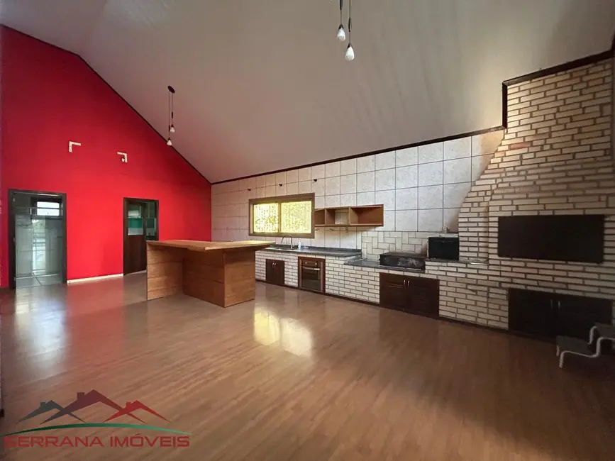Foto 2 de Casa com 5 quartos à venda, 450m2 em Nova Petropolis - RS