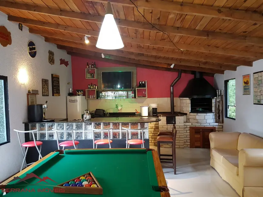 Casa com 5 quartos à venda, 450m2 em Nova Petropolis - RS - imagem 6 Foto 6 de Casa com 5 quartos à venda, 450m2 em Nova Petropolis - RS