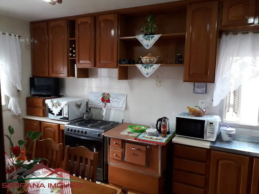 Foto 5 de Casa com 4 quartos à venda, 231m2 em Nova Petropolis - RS