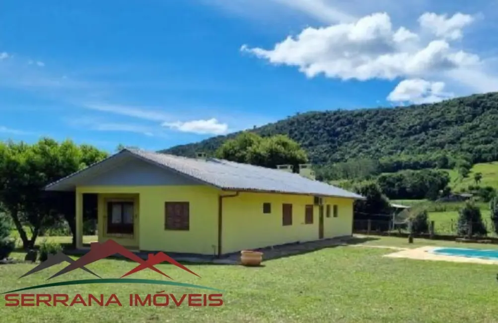 Foto 2 de Sítio / Rancho com 3 quartos para alugar, 188m2 em Nova Petropolis - RS