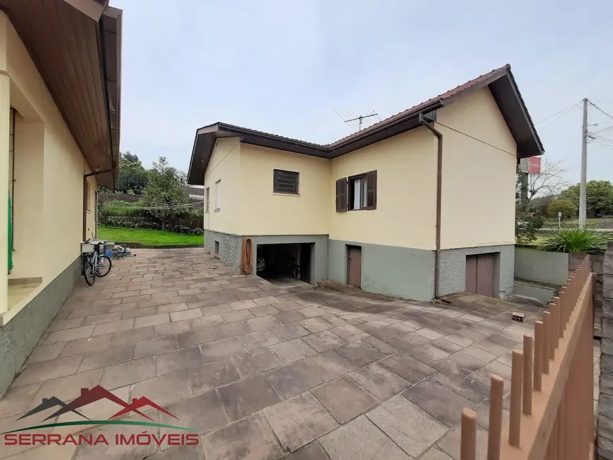 Foto 5 de Casa com 5 quartos à venda, 219m2 em Nova Petropolis - RS