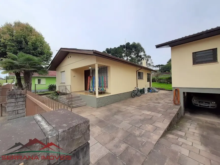 Foto 6 de Casa com 5 quartos à venda, 219m2 em Nova Petropolis - RS