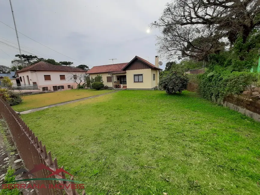 Foto 9 de Casa com 5 quartos à venda, 219m2 em Nova Petropolis - RS