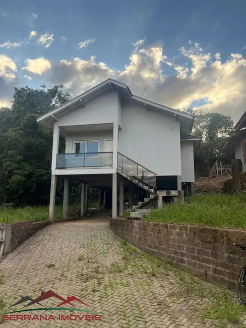 Foto 1 de Casa com 2 quartos à venda, 80m2 em Nova Petropolis - RS