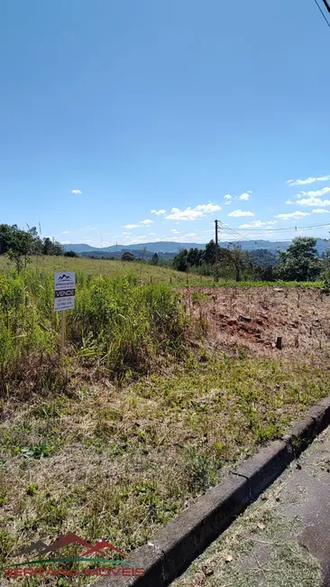 Foto 1 de Terreno / Lote à venda, 375m2 em Nova Petropolis - RS