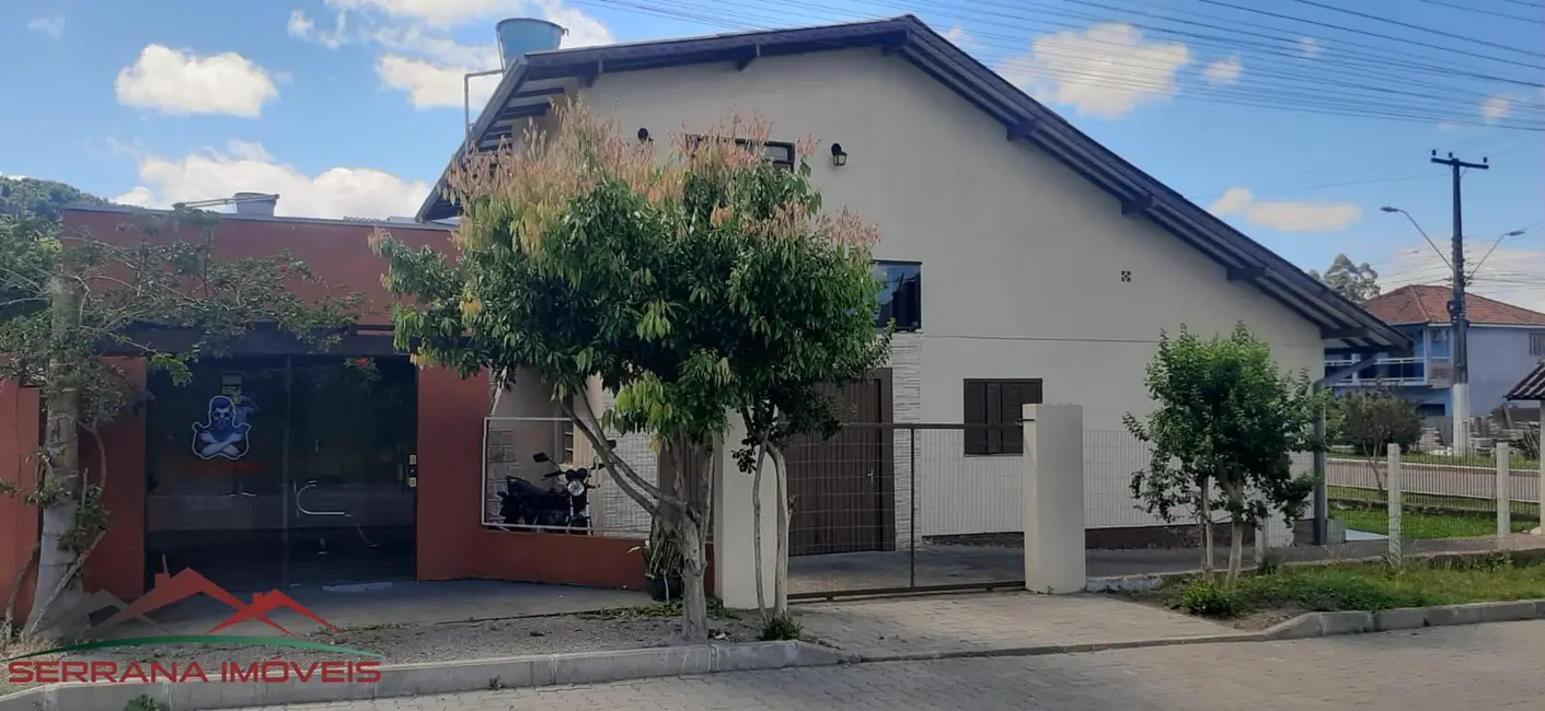 Casa com 3 quartos à venda, 180m2 em Nova Petropolis - RS - imagem 5 Foto 5 de Casa com 3 quartos à venda, 180m2 em Nova Petropolis - RS