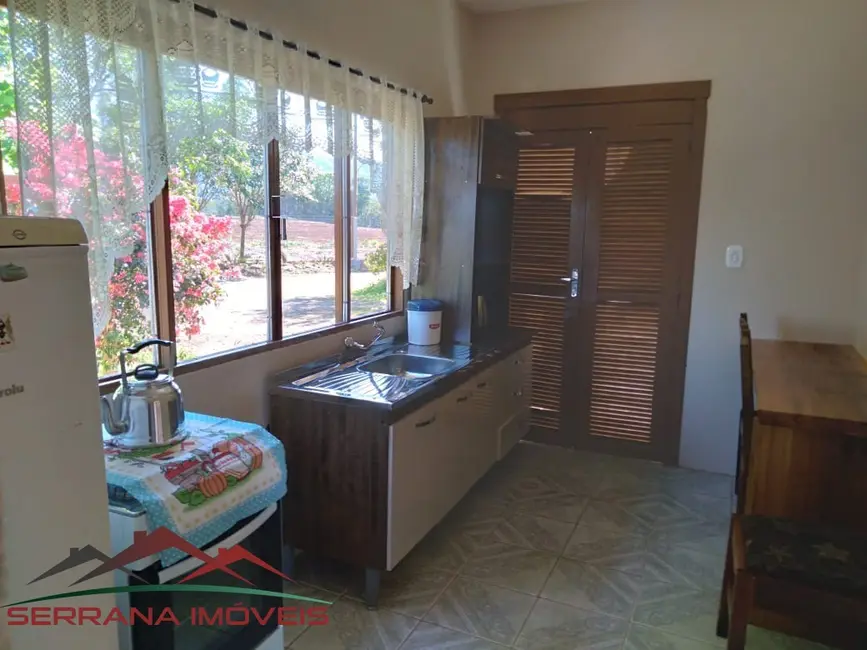 Foto 6 de Sítio / Rancho com 5 quartos à venda, 298m2 em Nova Petropolis - RS