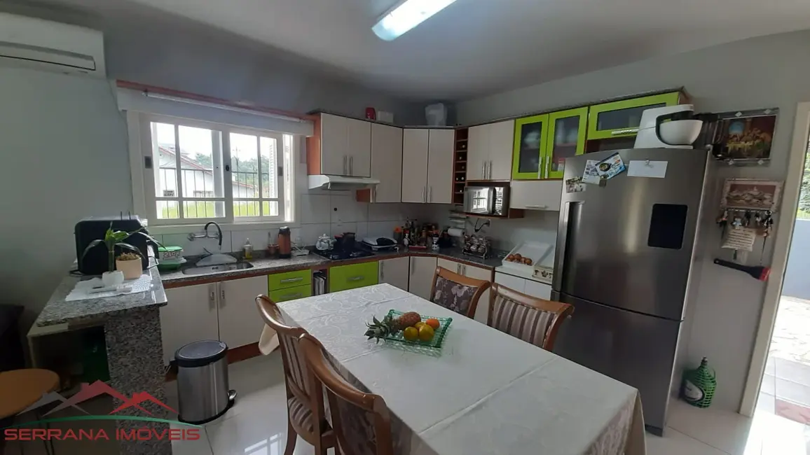 Casa com 3 quartos à venda, 160m2 em Nova Petropolis - RS - imagem 4 Foto 4 de Casa com 3 quartos à venda, 160m2 em Nova Petropolis - RS