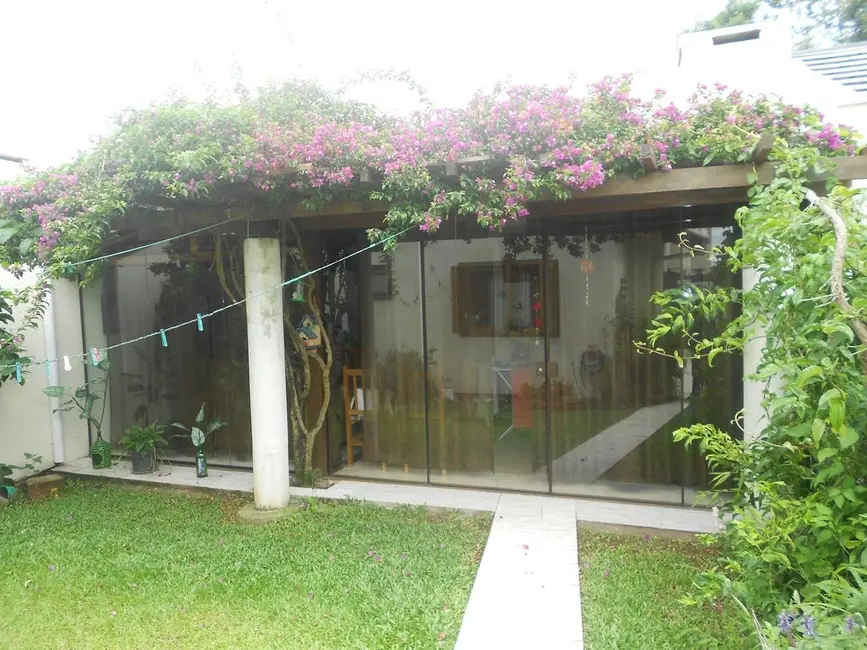 Foto 7 de Casa com 4 quartos à venda, 180m2 em Nova Petropolis - RS