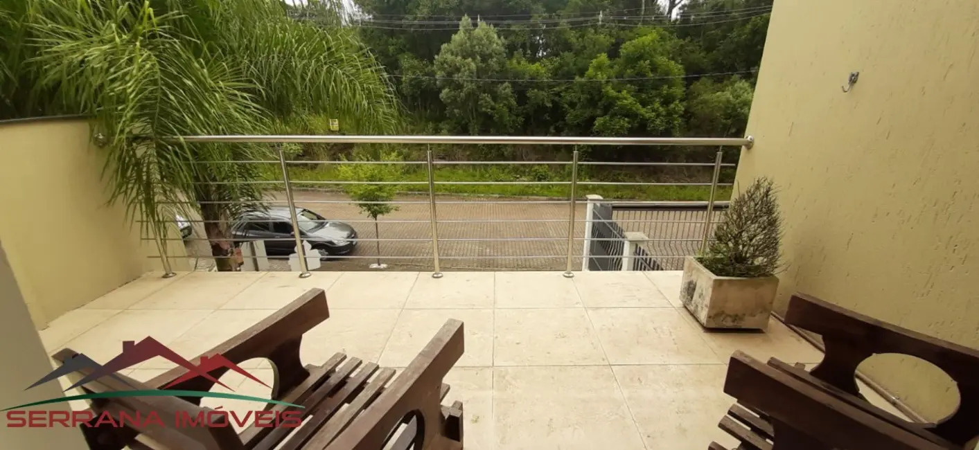 Foto 4 de Casa com 3 quartos à venda, 240m2 em Nova Petropolis - RS