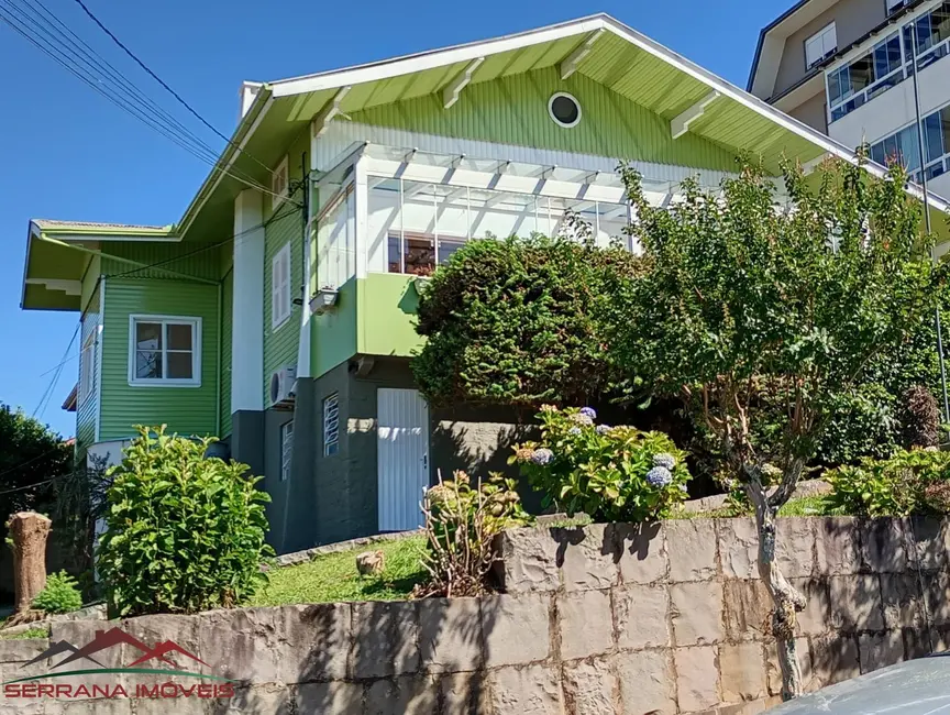 Sala Comercial para alugar, 212m2 em Centro, Nova Petropolis - RS - imagem 3 Foto 3 de Sala Comercial para alugar, 212m2 em Centro, Nova Petropolis - RS