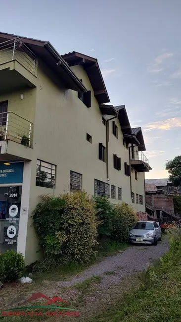 Apartamento com 2 quartos para alugar, 70m2 em Nova Petropolis - RS - imagem 2 Foto 2 de Apartamento com 2 quartos para alugar, 70m2 em Nova Petropolis - RS