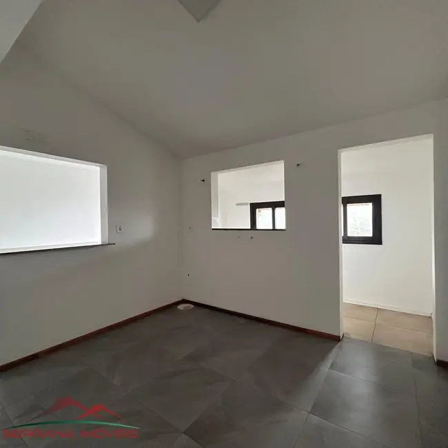 Apartamento com 2 quartos para alugar, 70m2 em Nova Petropolis - RS - imagem 2 Foto 2 de Apartamento com 2 quartos para alugar, 70m2 em Nova Petropolis - RS