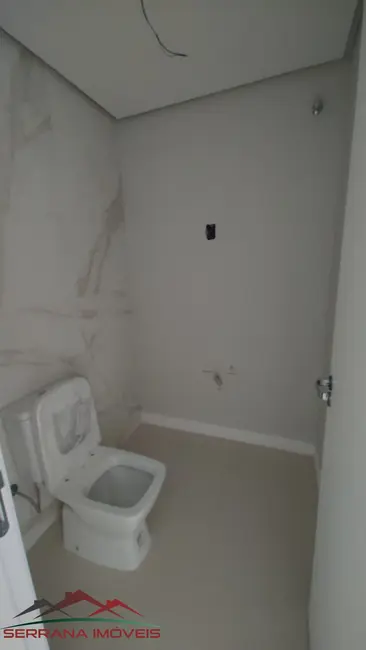 Apartamento com 2 quartos para alugar, 85m2 em Nova Petropolis - RS - imagem 3 Foto 3 de Apartamento com 2 quartos para alugar, 85m2 em Nova Petropolis - RS