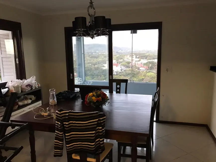 Casa com 3 quartos à venda, 300m2 em Nova Petropolis - RS - imagem 7 Foto 7 de Casa com 3 quartos à venda, 300m2 em Nova Petropolis - RS