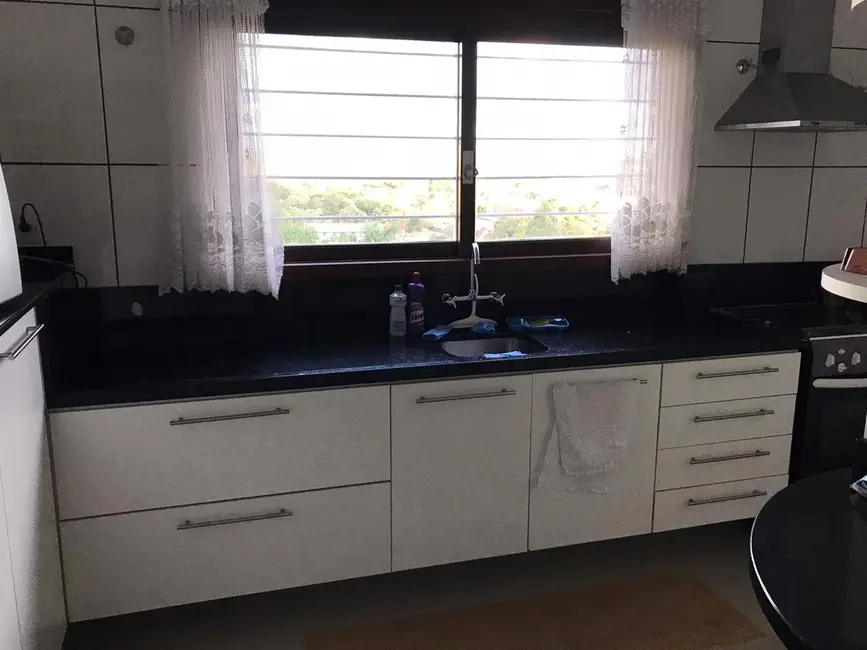 Casa com 3 quartos à venda, 300m2 em Nova Petropolis - RS - imagem 9 Foto 9 de Casa com 3 quartos à venda, 300m2 em Nova Petropolis - RS