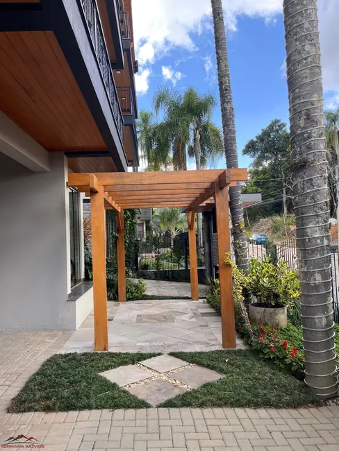 Foto 9 de Apartamento com 3 quartos à venda, 110m2 em Nova Petropolis - RS