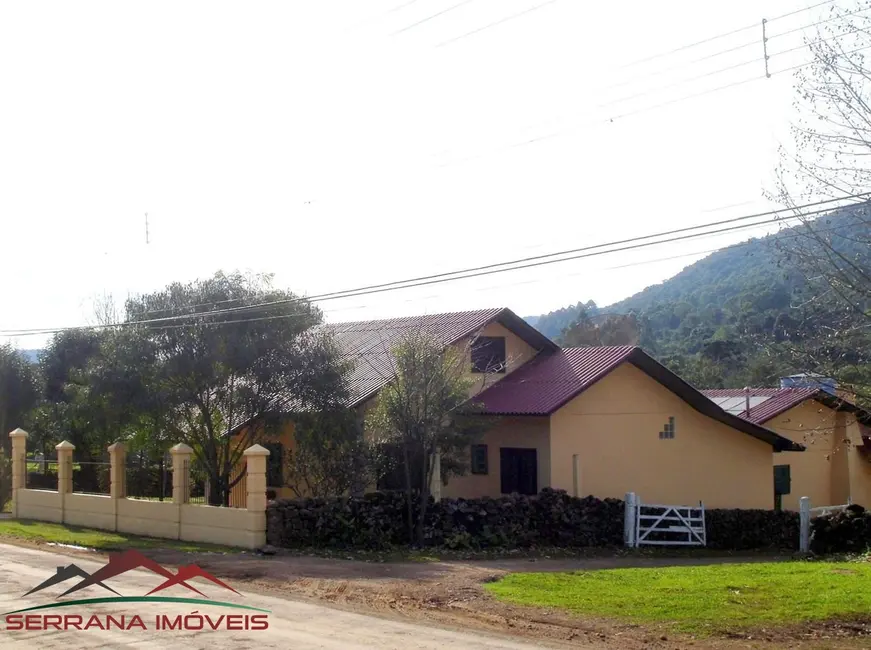 Foto 1 de Sítio / Rancho com 6 quartos à venda e para alugar, 440m2 em Nova Petropolis - RS