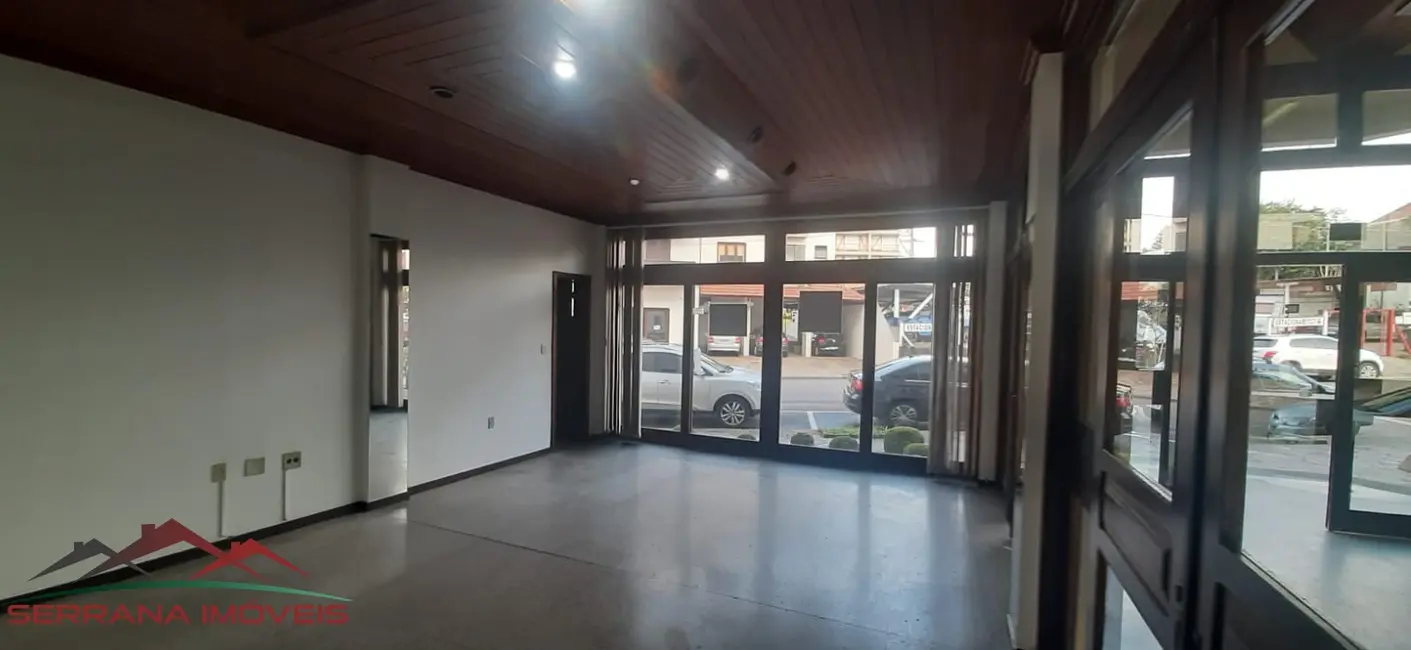 Sala Comercial para alugar, 40m2 em Centro, Nova Petropolis - RS - imagem 2 Foto 2 de Sala Comercial para alugar, 40m2 em Centro, Nova Petropolis - RS