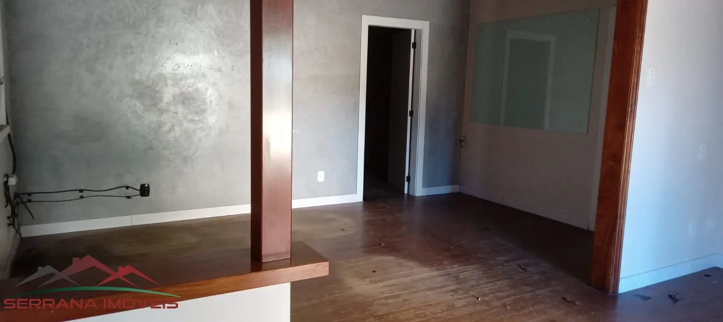 Sala Comercial para alugar, 240m2 em Centro, Nova Petropolis - RS - imagem 5 Foto 5 de Sala Comercial para alugar, 240m2 em Centro, Nova Petropolis - RS